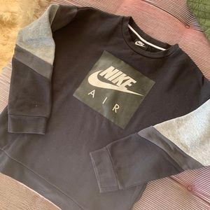 Nike boys sweatshirt